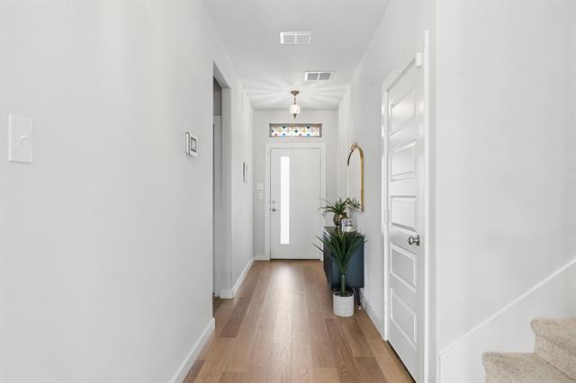 Building Photo - 2123 Pedigree Ln
