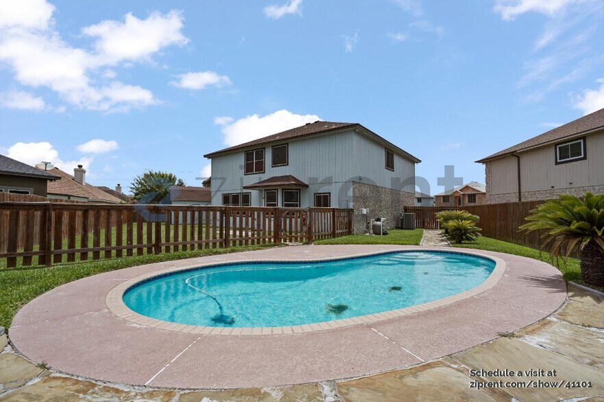 Building Photo - 3921 Accrington Ct