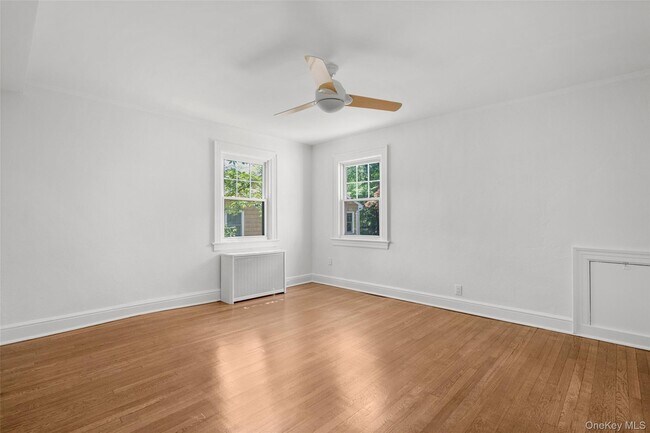 Building Photo - 121 Walworth Ave