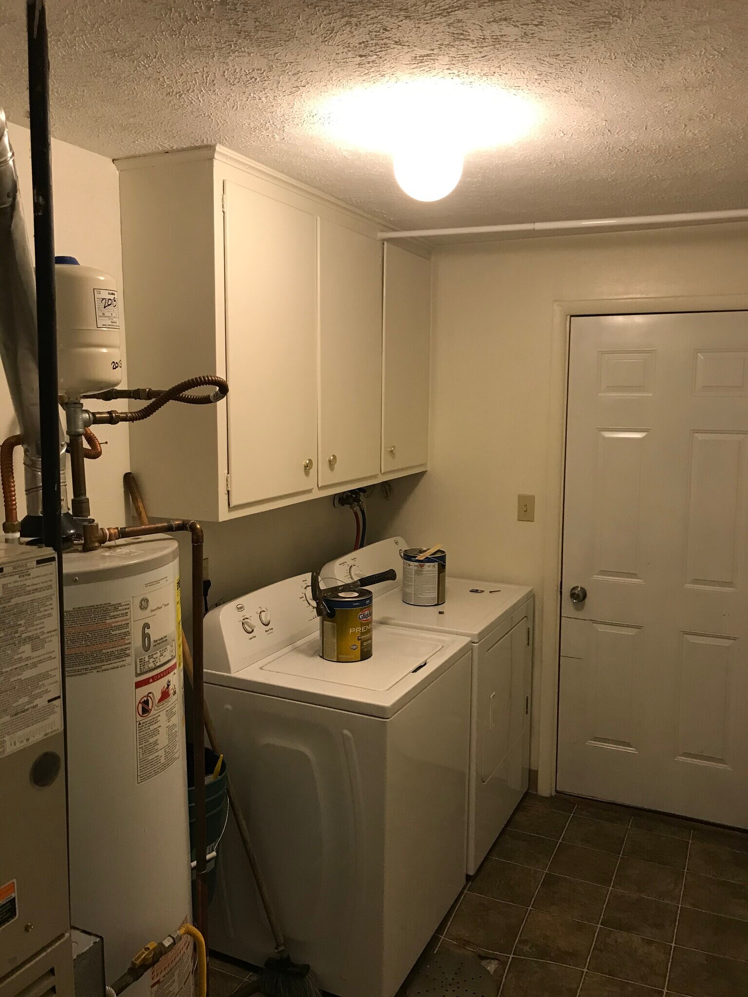 Building Photo - 181 Chase St