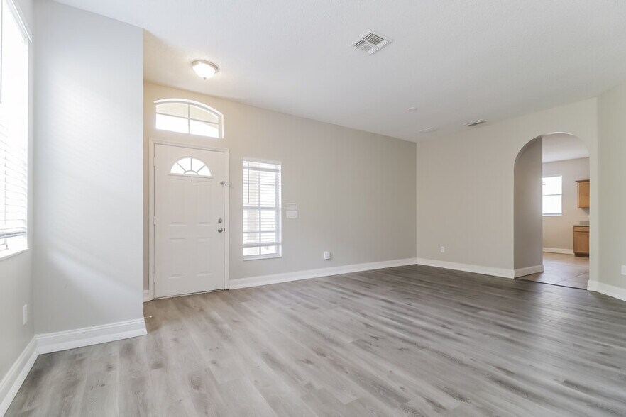 Building Photo - 1046 Raining Meadows Ln