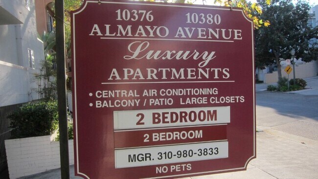 Building Photo - 10380 Almayo Ave