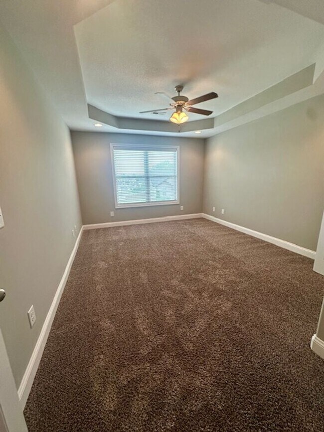 Building Photo - 2015 Dorsey Ct