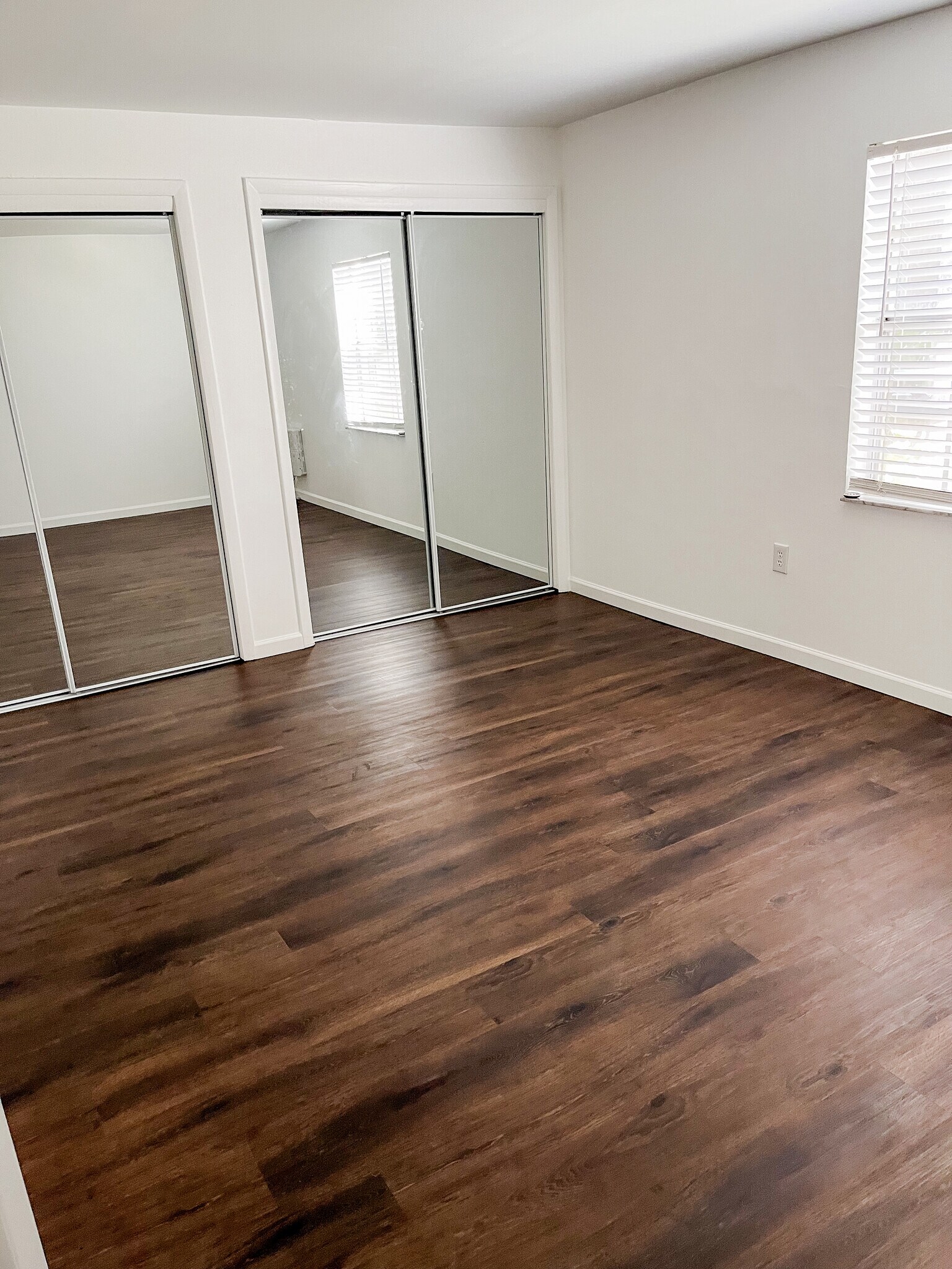 Building Photo - 4315 Aegean Dr