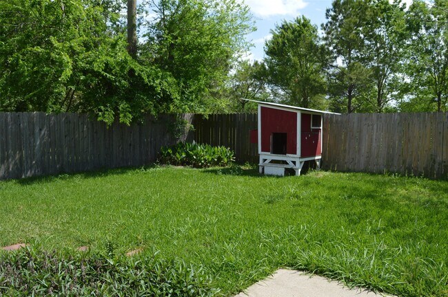 Building Photo - 18011 Rose Hill Park Ln