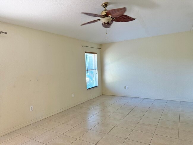 Building Photo - 1290 12th Ct SW