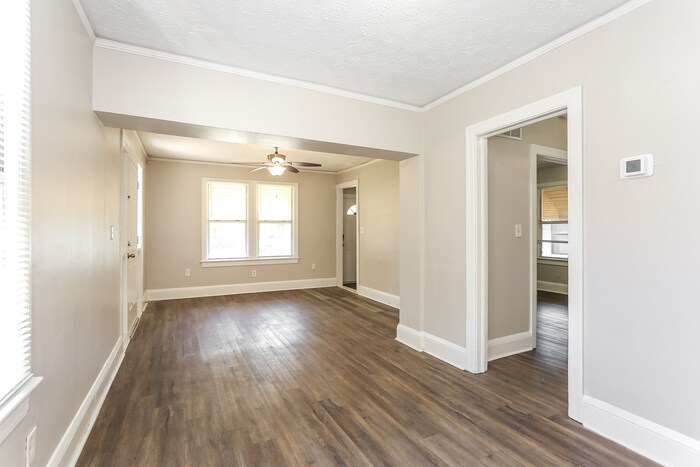 Building Photo - 6517 Sunset Dr