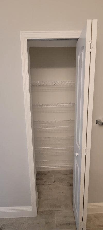 Building Photo - 2022 NE 25th Terrace