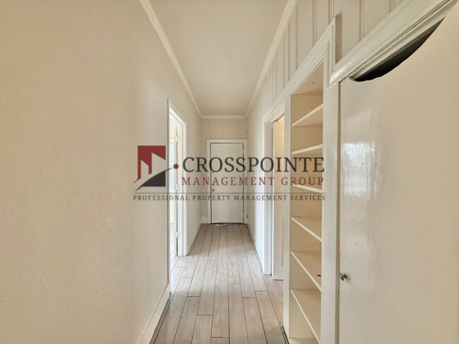 Building Photo - Beautiful 4 bedroom 2 bath home in the heart of Tyler!