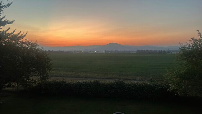 Building Photo - 2028 N Havichur Loop