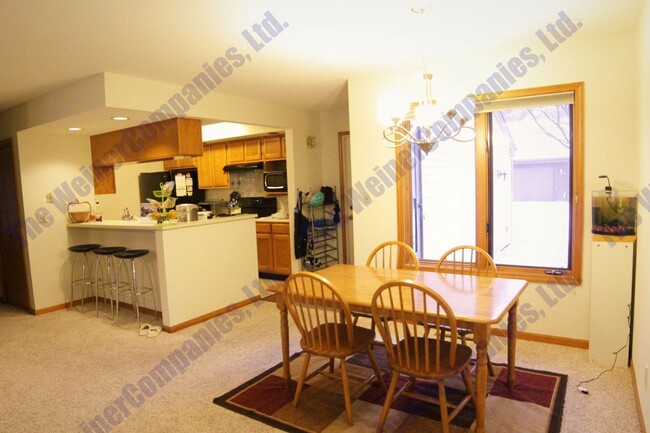 Building Photo - Now leasing for August!
