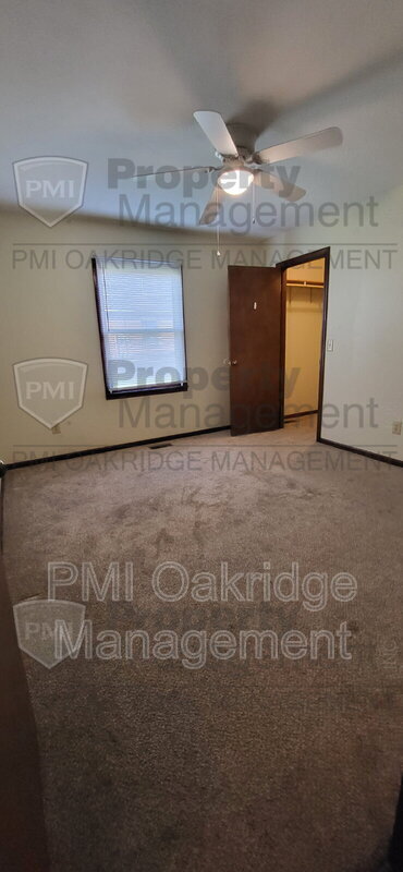 Building Photo - 265 Woodlawn Dr