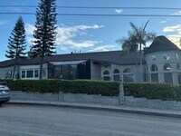 Building Photo - Spacious and Furnished 9 Bedroom House Near Cal State Fullerton