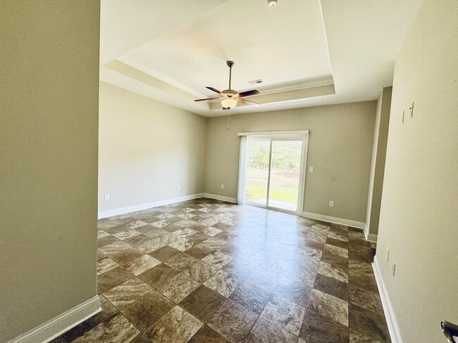 Building Photo - 1501 Ferney Dr