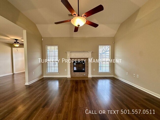 Building Photo - 13601 Stonehenge Cove