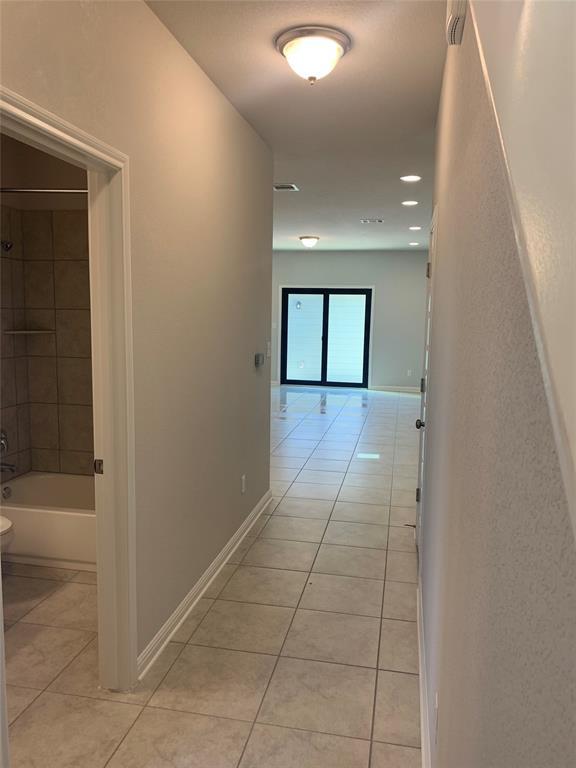 Building Photo - 1709 Arendale Dr