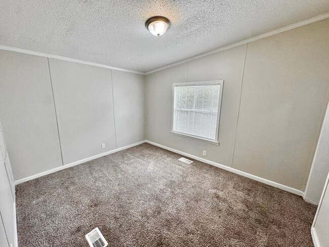 Building Photo - 4472 Cedar Ridge Ln