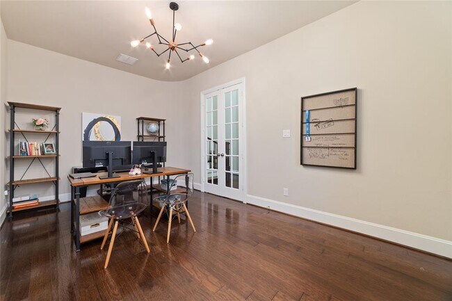 Building Photo - 17402 Hankar Way
