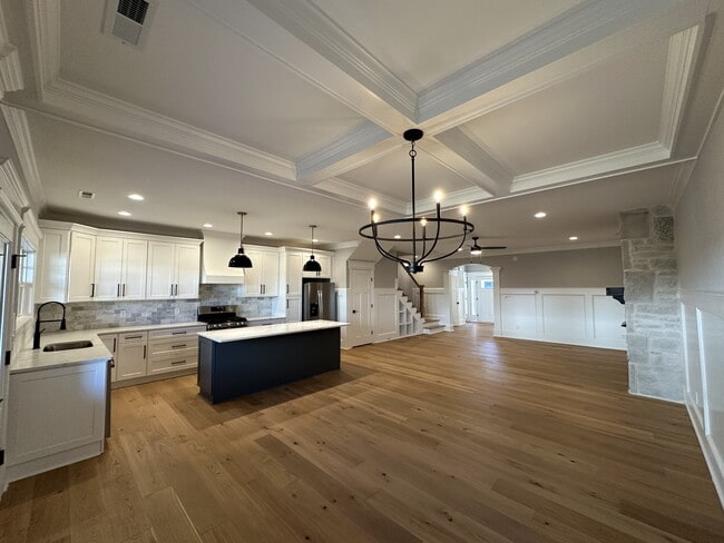 Building Photo - 1137 N Westyn Lp