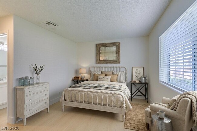 Building Photo - 1800 S Edmond St