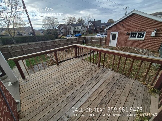 Building Photo - 2843 Ashland Ave