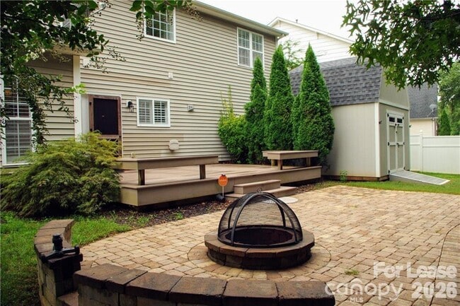 Building Photo - 10604 Quarrier Dr