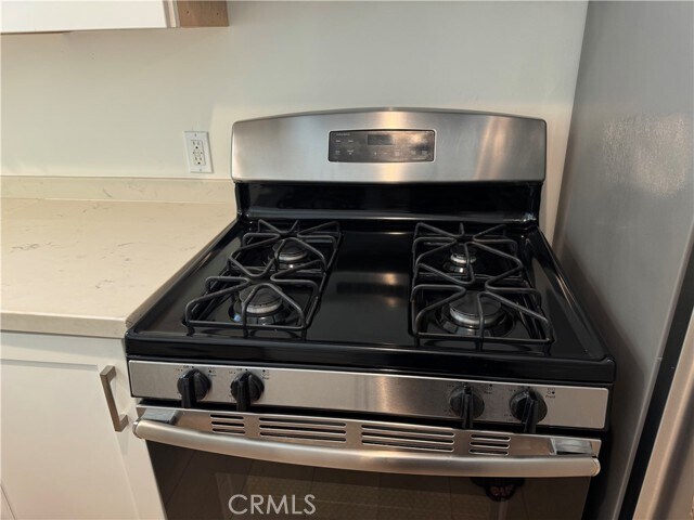 Building Photo - 251 N Oakland Ave