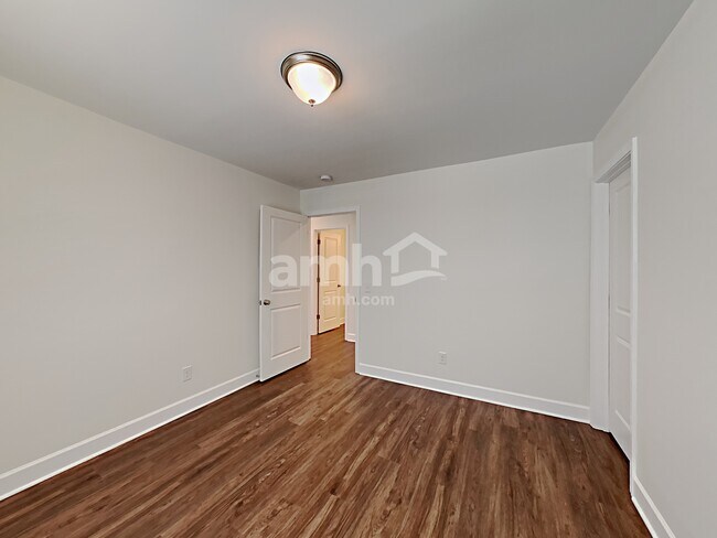 Building Photo - 441 Bluewater Dr