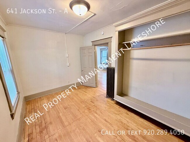 Building Photo - 641 Jackson St