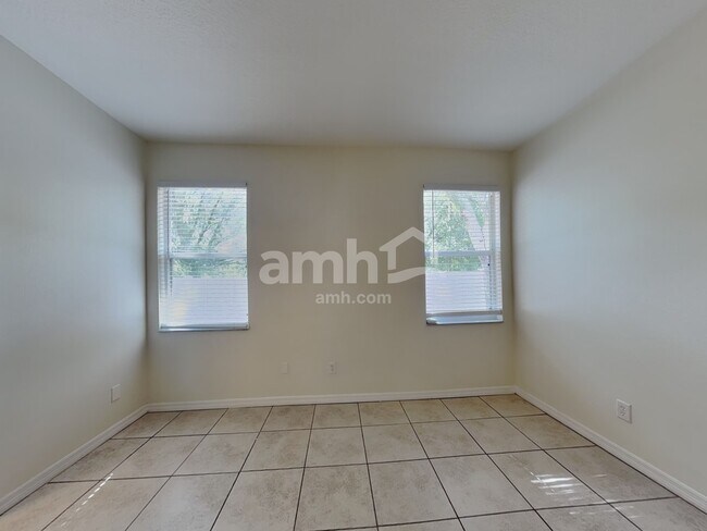 Building Photo - 1130 Cherry Valley Way