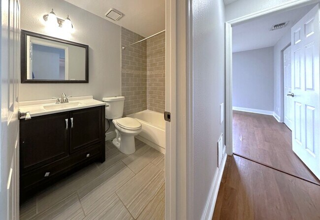 Building Photo - 6475 Cedarbrook Dr