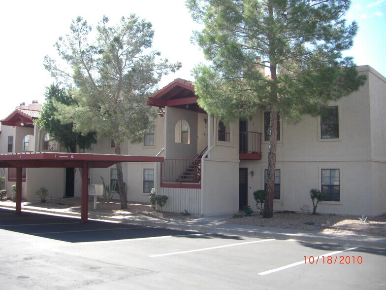 Building Photo - 455 S Delaware Dr
