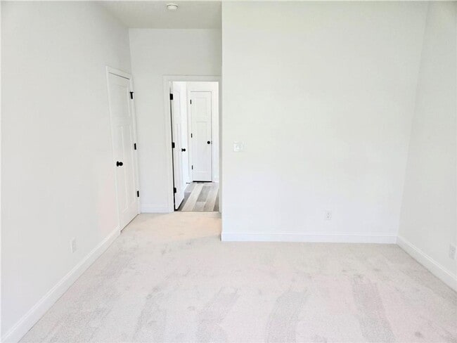 Building Photo - Brand-New Construction Near Auburn University