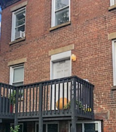 Exterior - 1089 River Rd