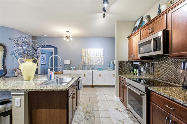 Building Photo - 1036 Decker Dr