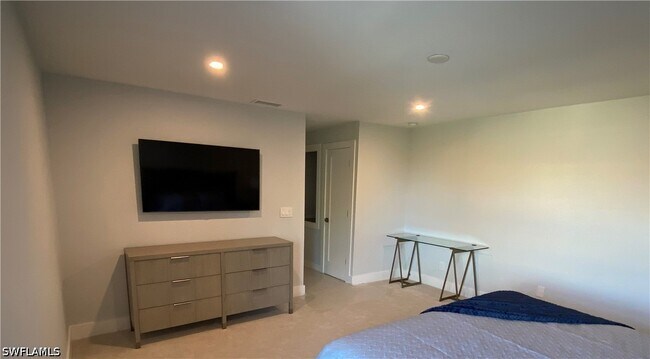 Building Photo - 1222 Gordon Dr