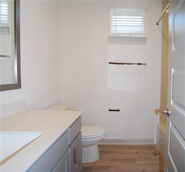 Building Photo - 640 Peace Pipe Way