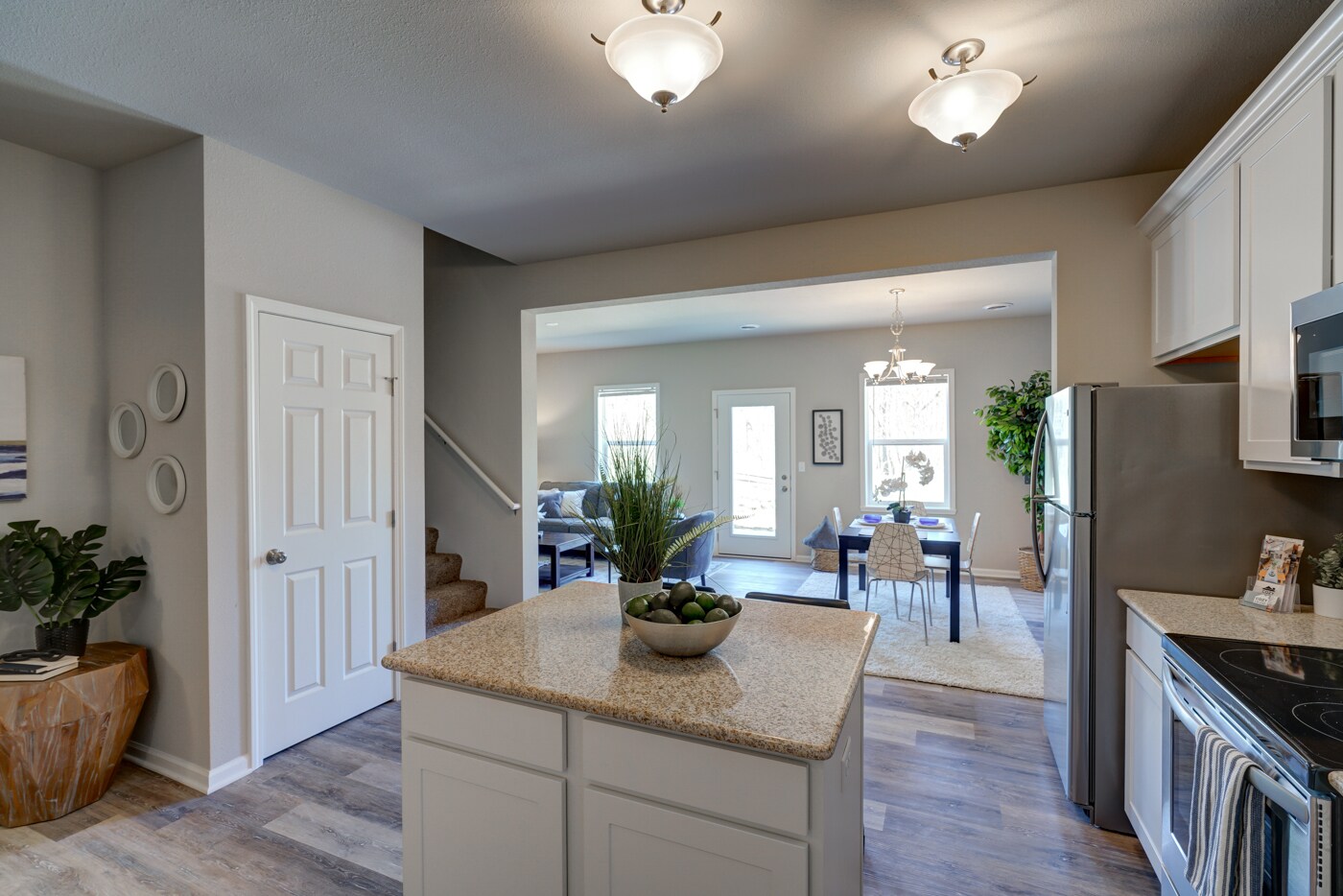 Building Photo - 619 McKay Way