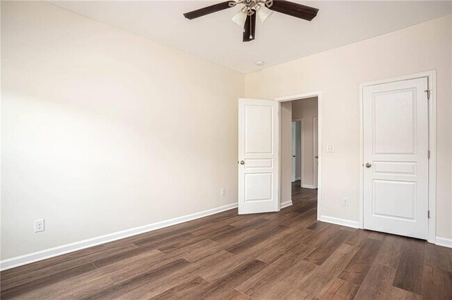 Building Photo - 138 Avery Lndg Wy
