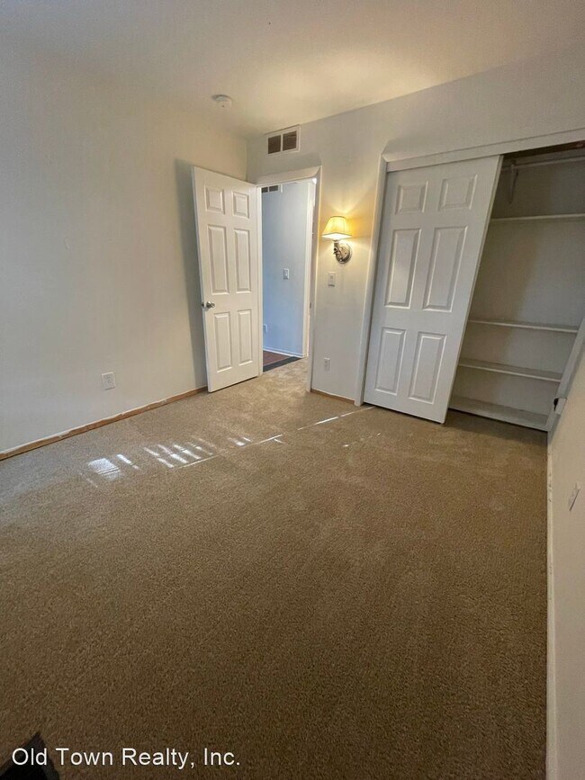 Building Photo - 2 br, 1 bath House - 2988 Whittier Court