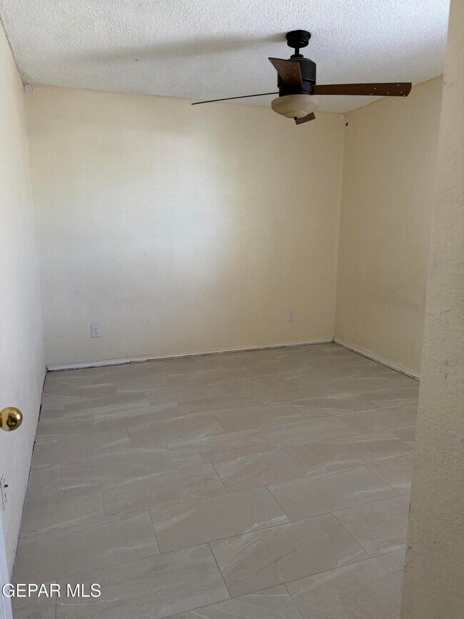 Building Photo - 12328 Tierra Apache Rd