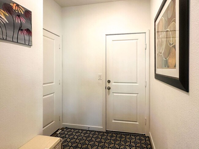 Building Photo - CORNER LOT! - DOVE VILLAGE PAIRED HOME 3bd 2.5ba 3,091sq.ft. Built in 2023 FOR RENT