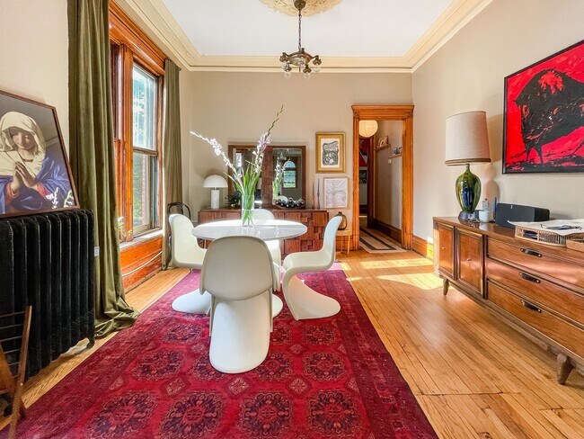 Building Photo - 2156 W Pierce Ave