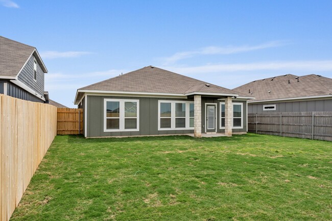 Building Photo - Brand-New 3 Bedroom, 2 Bathroom Home in No...