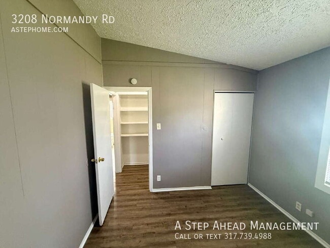 Building Photo - 3208 Normandy Rd