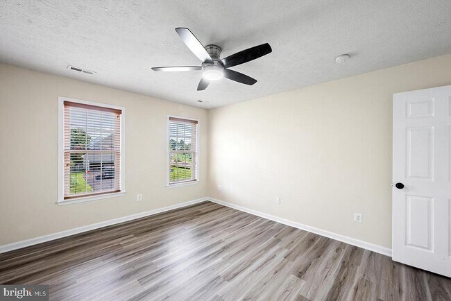 Building Photo - 35184 Pheasant Ridge Rd