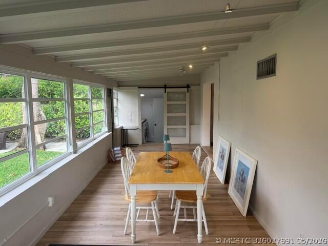 Building Photo - 211 Princeton Dr