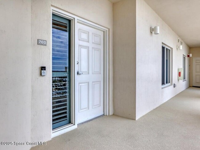 Building Photo - 1435 S Harbor City Blvd