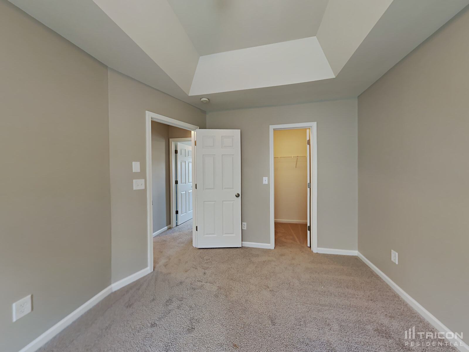 Building Photo - 5526 Henderson Oaks Dr