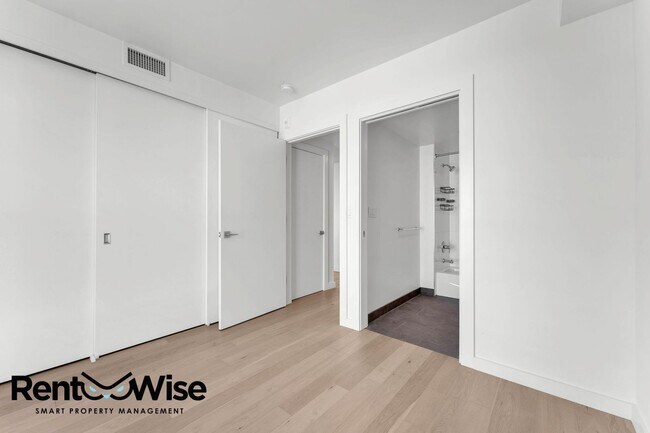 Building Photo - 1201 Sutter St